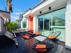 Contemporary 3bd Safari Villa Near Nai Yang Beach